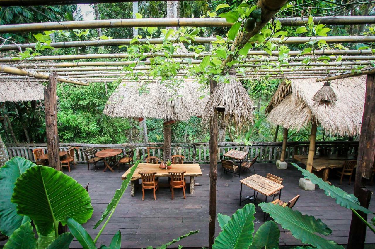 Keramas Sacred River Retreat Resort And Villa Екстериор снимка
