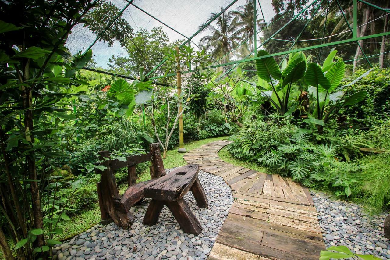 Keramas Sacred River Retreat Resort And Villa Екстериор снимка